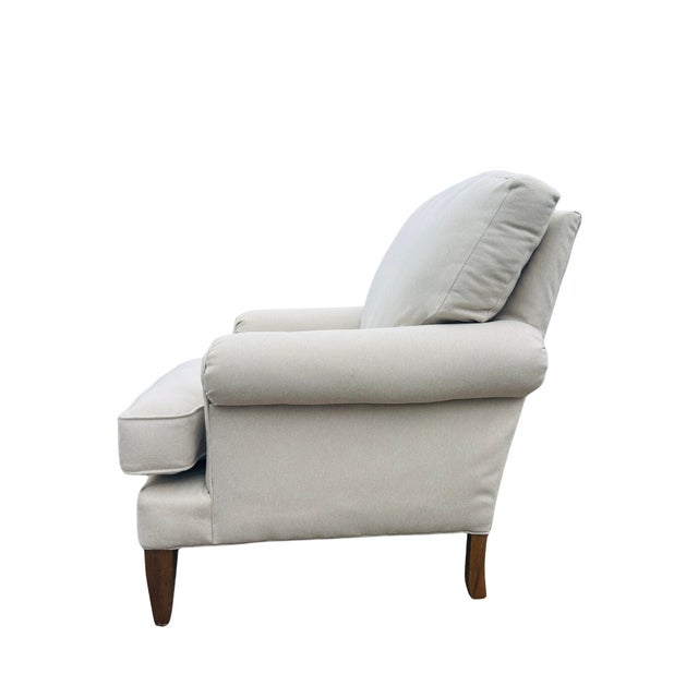 Pearson Vintage Pearson Club Chair – English Roll Arm Lounge Chair, Ivory Upholstery, Tapered Wood Legs, High-End Designer Seating For Sale - Image 4 of 16