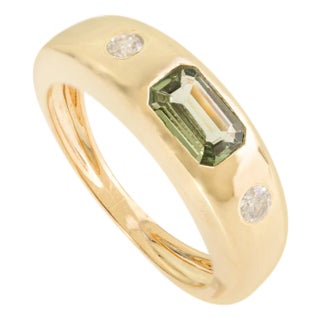 Emerald Cut Green Sapphire & Diamond Three Stone Ring Size 6 For Sale