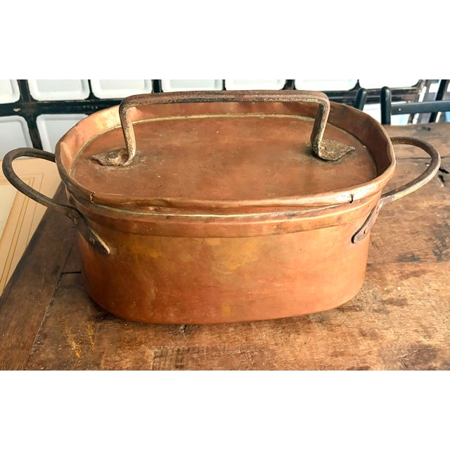Antique Copper Daubiere or Brasiere Pot With Dovetailed Bottom and Hand Forged Handles and Top For Sale - Image 4 of 12