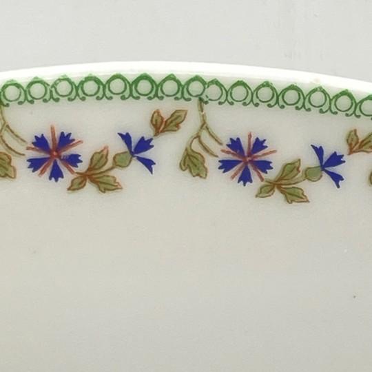 1920s Antique Art Deco Limoges Tressemanes Et Vogt T&v Serving Platter With Handles (Flower Pattern on Border) For Sale - Image 5 of 18