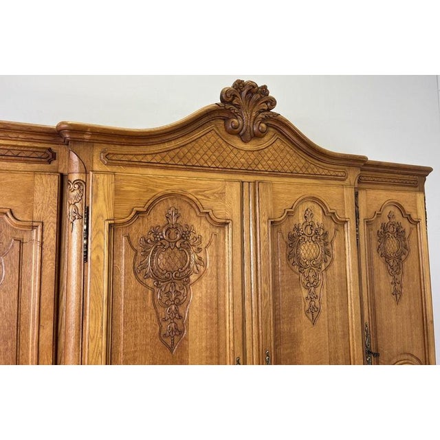 Vintage French Louis XVI Style Wardrobe in Oak For Sale - Image 4 of 18