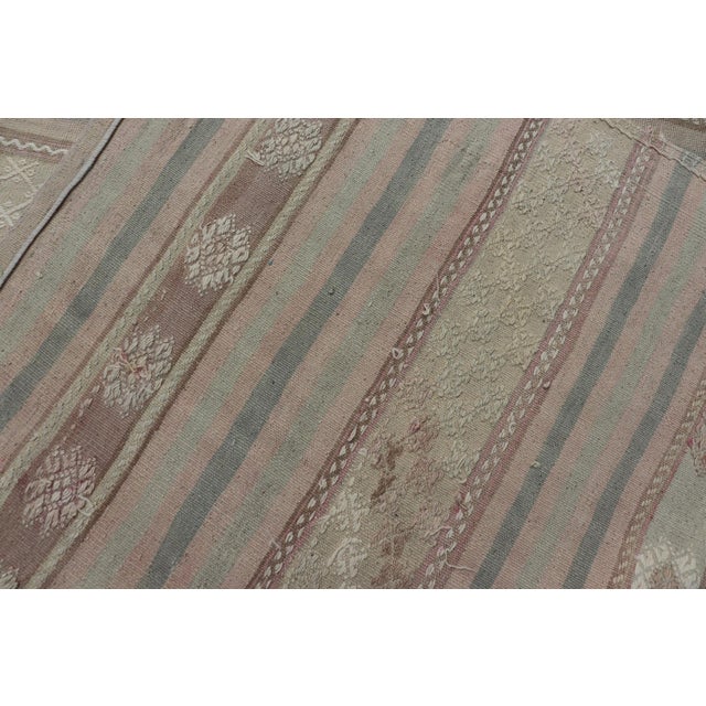Flat-Weave Turkish Kilim With Embroideries in Earthy Tones and Hints of Pink 5'8" X 10'8" For Sale - Image 12 of 12