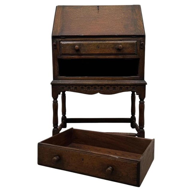 Vintage Writing Bureau in Oak For Sale - Image 4 of 14