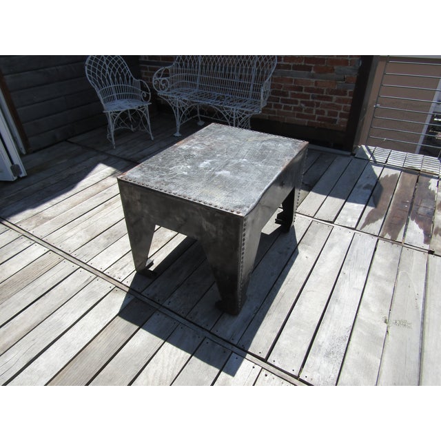 Industrial Industrial Steel Water Tank Coffee Patio Table 1900s Steam Punk For Sale - Image 3 of 5