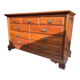 Example of Thomasville Dressers and Chests of Drawers