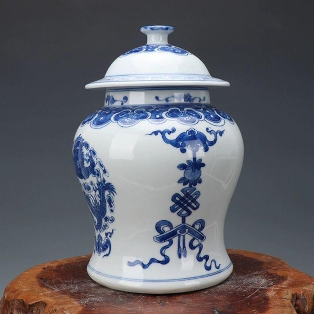 Chinese Blue and White Porcelain Dragon & Phoenix Lidded Ginger Jars Chinoiserie Decor For Sale - Image 4 of 8