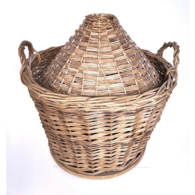 Provance Woven Rattan "Made in France" Vino Bottle Basket For Sale In Los Angeles - Image 6 of 6
