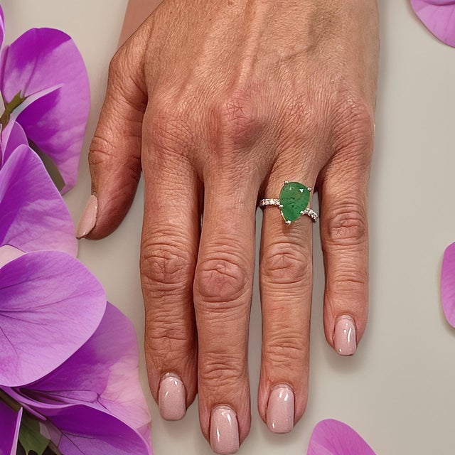 Natural Emerald Diamond Ring 6.5 14k WG 4.62 TCW Certified For Sale - Image 10 of 18