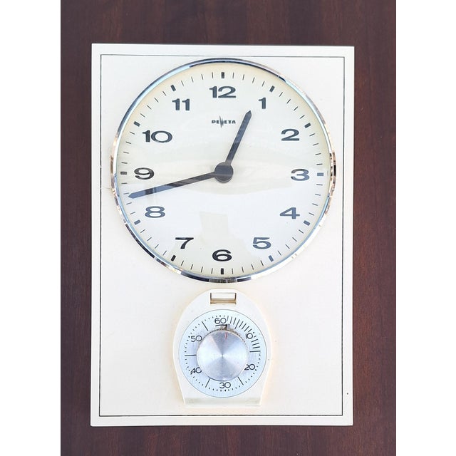 1960s Mid-Century German Wall Clock with Integrated Egg Timer from Deweta, 1960s For Sale - Image 5 of 5