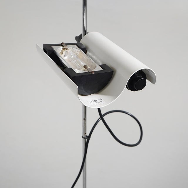 DIM 333 Floor Lamp by Vico Magistretti for Oluce, 1970s For Sale - Image 9 of 15