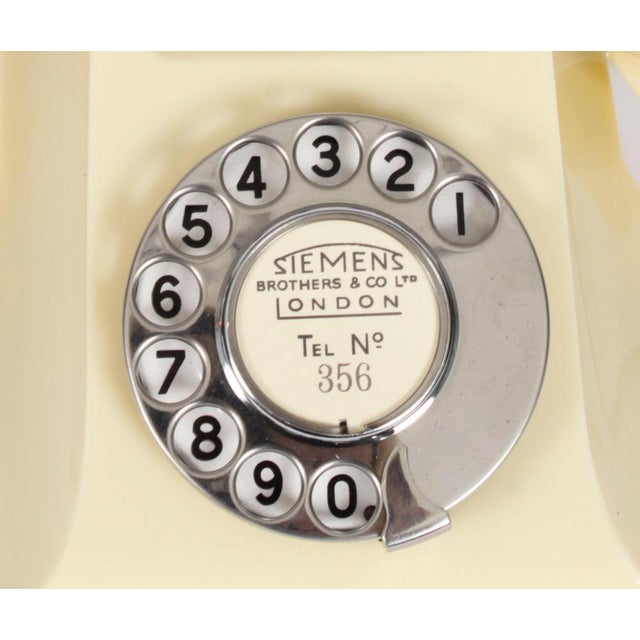 Vintage Ivory Colour 356 Telephone from Siemens, 1950s For Sale - Image 4 of 11