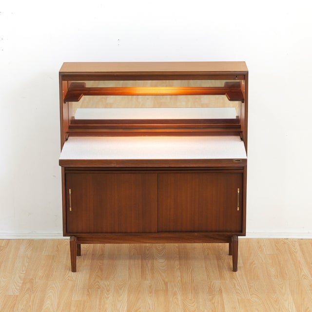 Brown Small Mid Century 'Multi-Width' Liquor Cabinet by Beaver & Tapley For Sale - Image 8 of 12