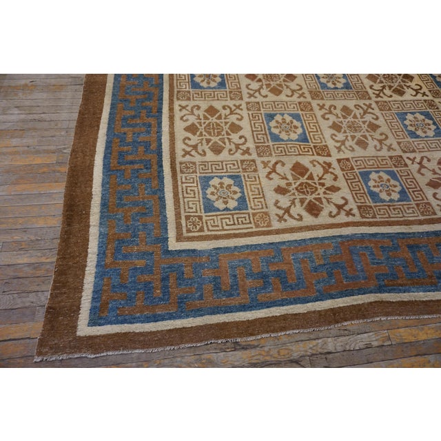 1860s Ivory Geometric Antique N. Chinese Mongolian Rug 10'4" X 13'4" Handknotted Wool Carpet For Sale - Image 10 of 18