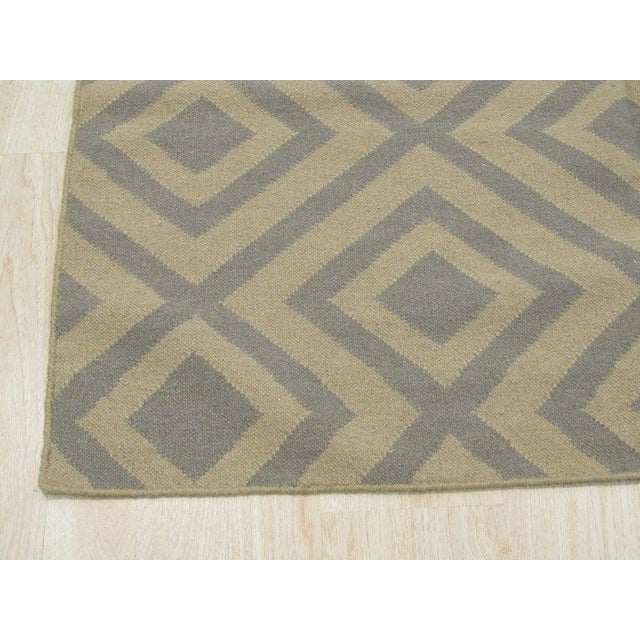 Contemporary 5x8 Ivory Flat Weave Wool Diamond Trellis Pattern Geometric Modern Carpet Rug For Sale - Image 3 of 4
