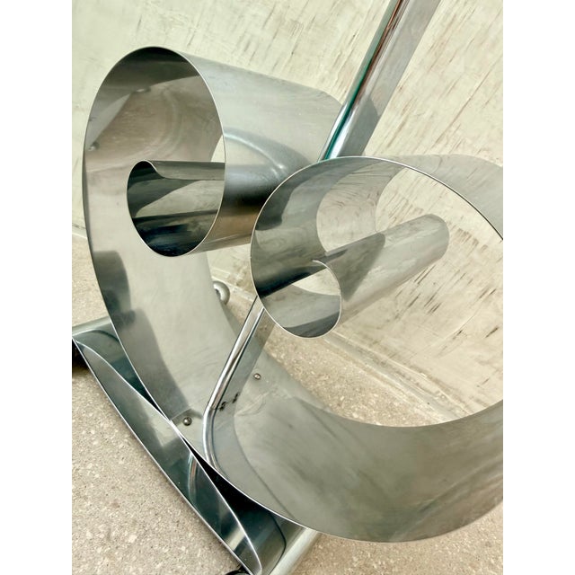 Mid-Century Modern Rare Vintage Art Deco, Machine Age Polished Chrome Magazine, Book, Newspaper Rack by Fred Farr for Revere Copper & Brass Company, 1935-41 For Sale - Image 3 of 12