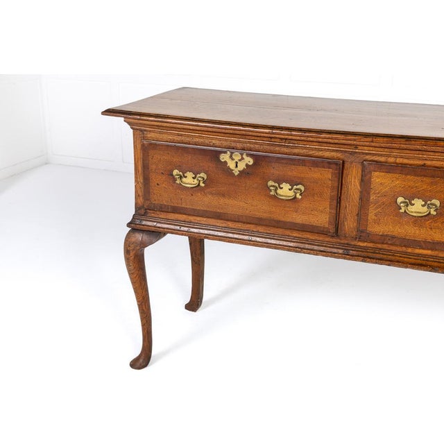18th Century George III English Oak Dresser Base For Sale - Image 3 of 9