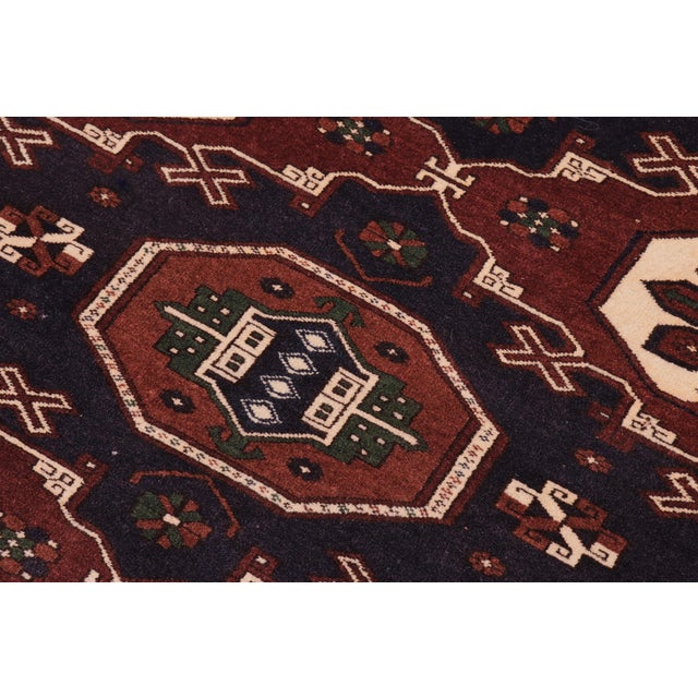 Textile Bohemian Kargahi 1980's Brown/Blue Wool Rug - 5'1'' X 5'10'' For Sale - Image 7 of 10