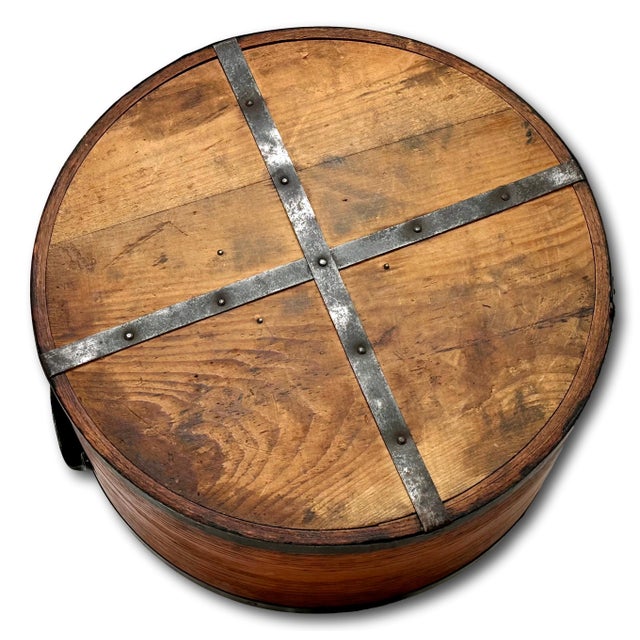 Red Outstanding Large Antique American Steam Bent Oak & Cast Iron Handle Grain Measure in Original Red Paint & Varnish For Sale - Image 8 of 12