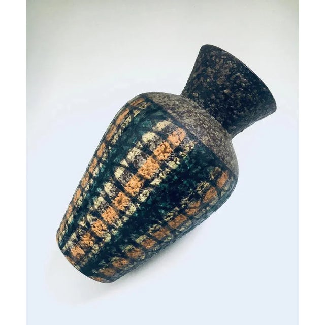 1960s Vintage Art Ceramics Seta Vase attributed to Aldo Londi for Bitossi Raymor, Italy, 1960s For Sale - Image 5 of 11