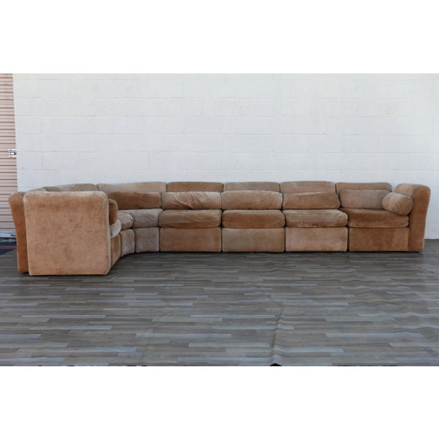 Mid-Century Modern Vintage 1970s 7-Piece Modular Suede Leather Sectional Sofa, Curved Lounge Seating For Sale - Image 3 of 18