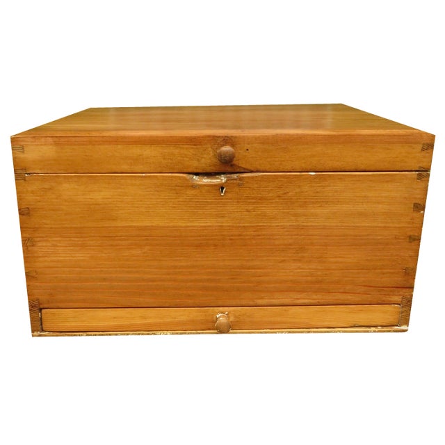 Swedish Sugar Cutting Box with Internal Cutter For Sale