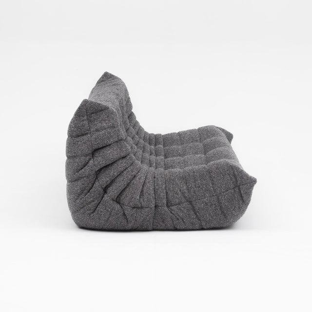 Ligne Roset Vintage Ligne Roset Togo 3-Seater in Graphite Mélange Bouclé - Restored European Original For Sale - Image 4 of 17