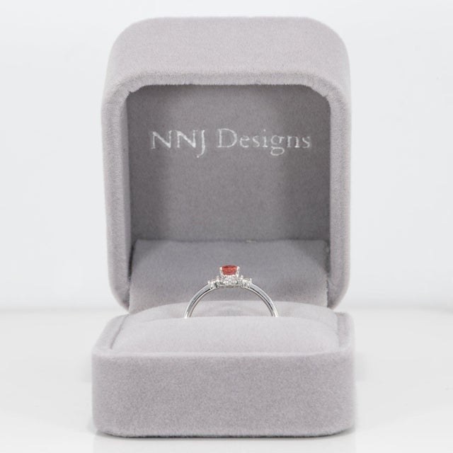 Aaa Padparadscha Sapphire Ring With Natural Diamonds: Solid 14k Gold, Oval 6x4mm, Size 6.75 For Sale - Image 4 of 9
