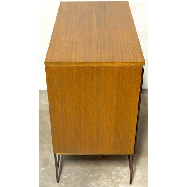 Brown Paul McCobb for Calvin “Irwin Collection” Diminutive Bi-Fold Cabinet or Dry Bar For Sale - Image 8 of 11