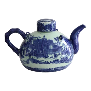 Late 20th Century Blue and White Victoria Wear Teapot