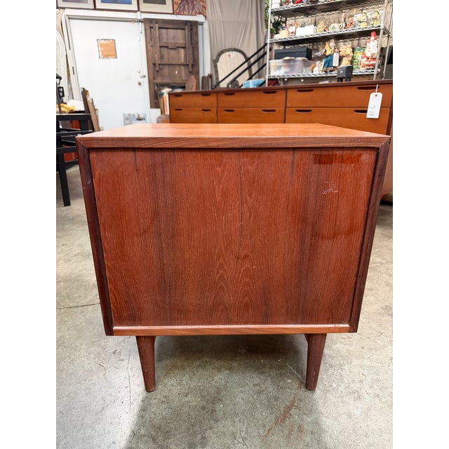Selig Vintage 1960s Danish Modern Teak Drop-Front Nightstand by Selig For Sale - Image 4 of 9