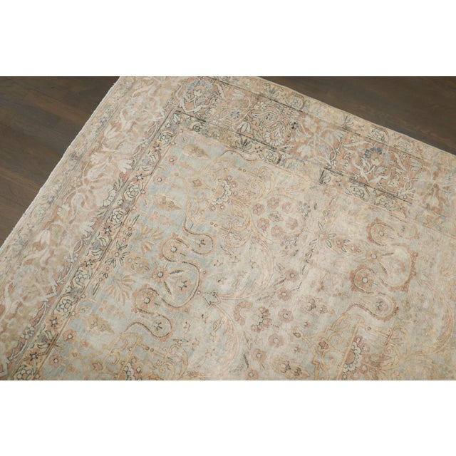 Light Color Persian Antique Kerman rug no. j5228 For Sale In New York - Image 6 of 13