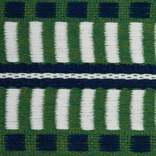 Contemporary Sample - Schumacher Jacobsen Tape Indoor/Outdoor in Emerald For Sale - Image 3 of 4