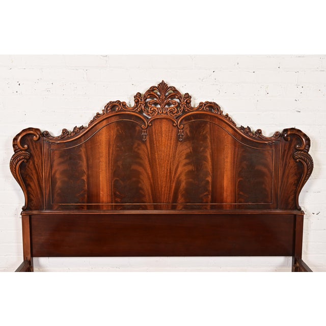 Romweber Antique French Provincial Louis XV Carved Flame Mahogany Full Size Bed, Circa 1920s For Sale In South Bend - Image 6 of 13