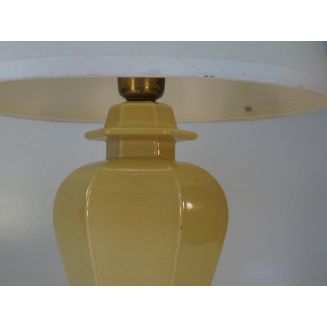 Ginger Jar Table Lamp Mid Century Modern Blue Yellow Glaze Retro Pottery Vintage For Sale - Image 4 of 17