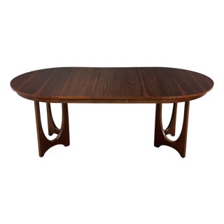 1960s Refinished Walnut Oval Dining Table by Broyhill Brasilia For Sale