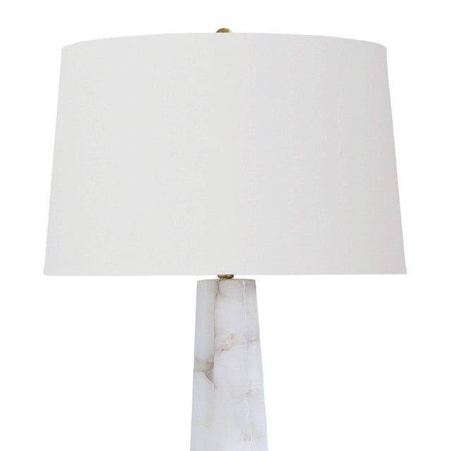 Traditional Regina Andrew Quatrefoil Alabaster Table Lamp Large For Sale - Image 3 of 8