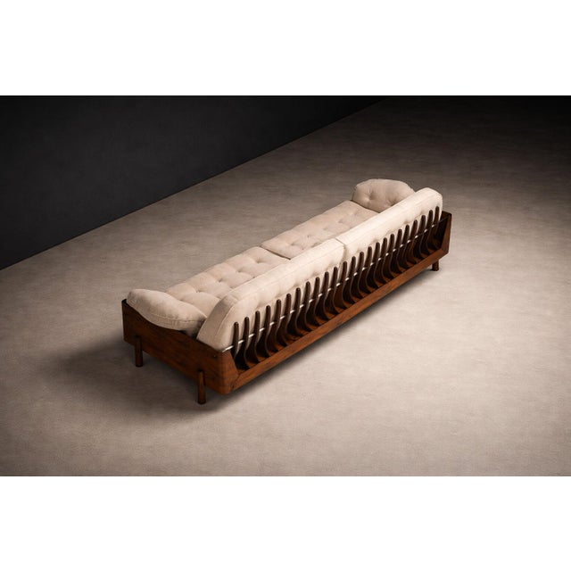 Four-Seat Sofa in Brazilian Rosewood with Sculpted Back and Warm Bouclé Upholstery, JD Moveis, 1960s - Lot 546 For Sale - Image 9 of 16