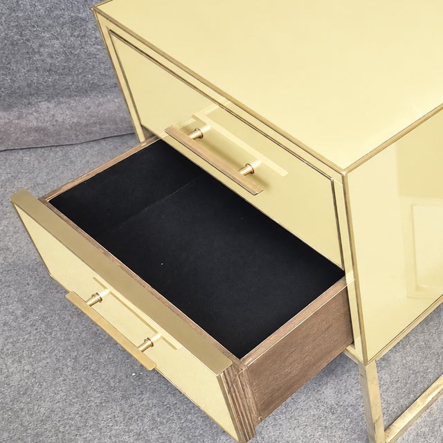 Butter Yellow Murano Glass Nightstands with Brass Loop Bases from Justfurnituress SRL, Set of 2 For Sale - Image 4 of 8