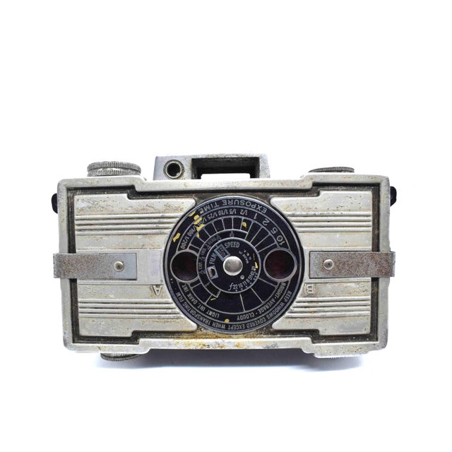 Metal 1930s Art Deco Detrola Model Hw 35mm Camera For Sale - Image 7 of 9