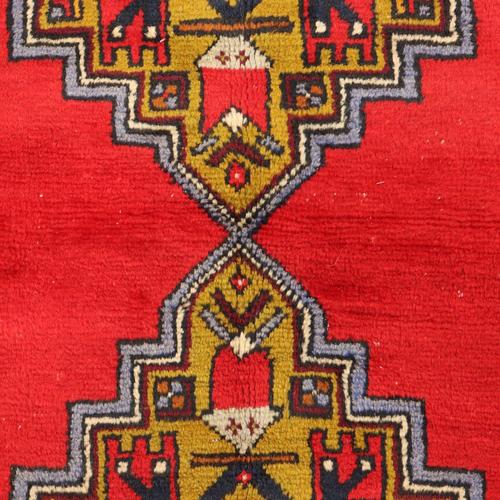 Mudjur Rug in Wool, Türkiye For Sale - Image 4 of 9