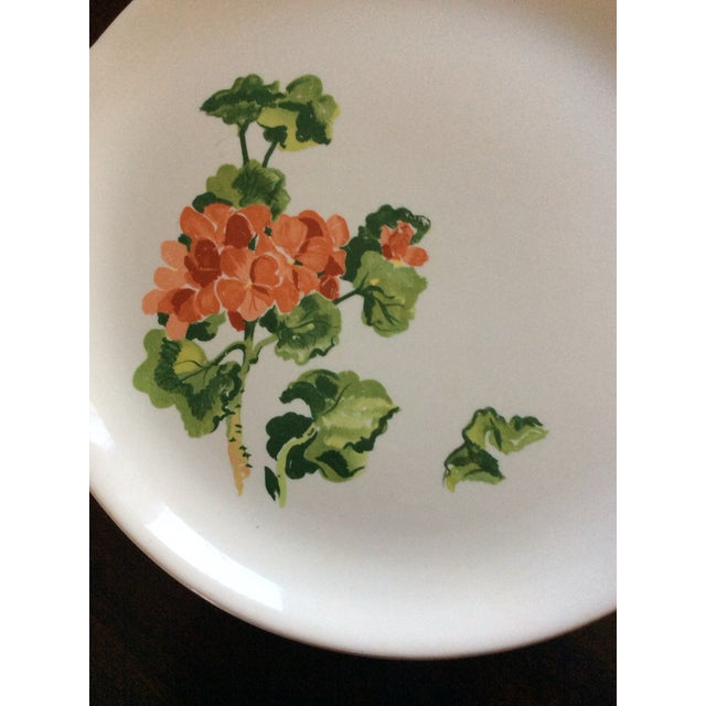 Ceramic 1950s Cake Plate in the Getanium Pattern by Salem For Sale - Image 7 of 7
