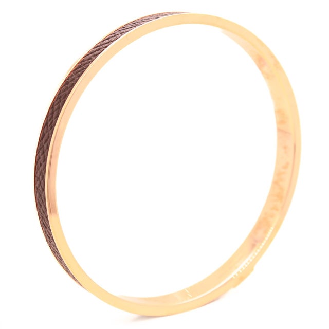 Late 20th Century Vintage Hermes Paris Kawaii (Rose) Gold Plated & Epsom Leather Bangle Bracelet For Sale - Image 5 of 12