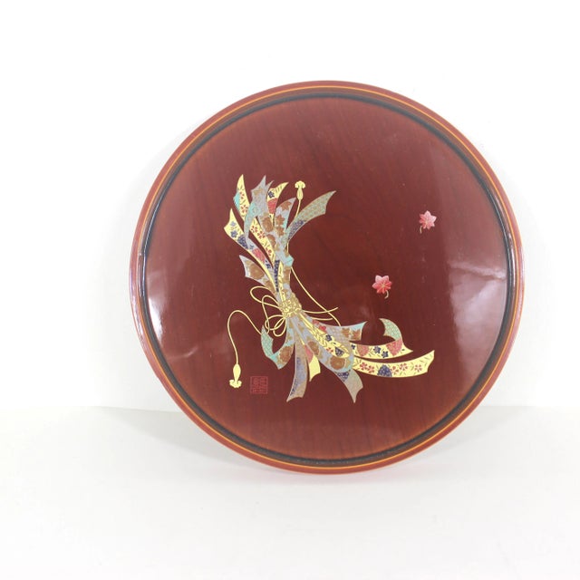 Late 20th Century Vintage Japanese Lacquered Wood Tray Round Gold Detail Signed For Sale - Image 5 of 12