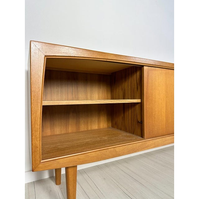 Vintage Minimalistic Teak Sideboard from Bartels,1960s For Sale - Image 4 of 16