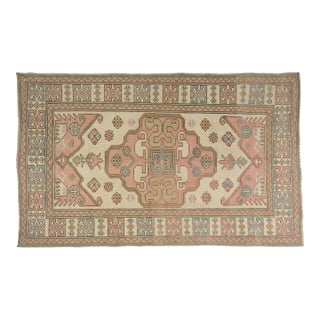 Vintage Turkish Medallion Rug, Hand-Knotted Wool, Dusty Pink and Cream For Sale