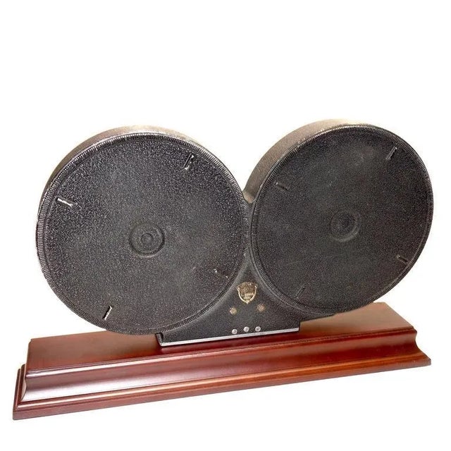 Mid-20th Century Built 1920 Designed Mitchell 35mm Motion Picture Camera Film Magazine as Decorative Display For Sale - Image 4 of 4