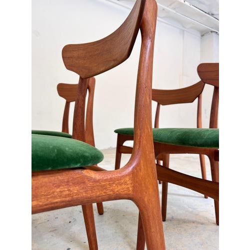 Chairs in Teak by Schiønning & Elgaard for Randers Møbelfabrik, Set of 4 For Sale - Image 5 of 11