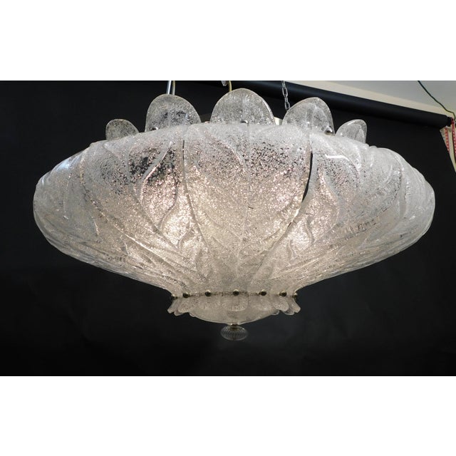 Glass 1960s Italian Clear Graniglia Murano Leaves Flush Mount For Sale - Image 7 of 10
