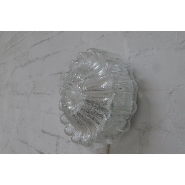 Hollywood Regency Space Age Round Floral Murano Ice Glass Model A636 Wall or Ceiling Lamp from Glashütte Limburg, 1970s For Sale - Image 3 of 11