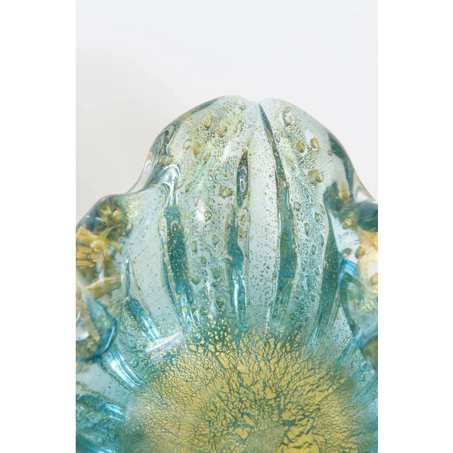MId Century Modern Barovier E Toso Murano Cordonato d'Oro Turquoise and Gold Aventurine Glass Bowl For Sale In Miami - Image 6 of 8
